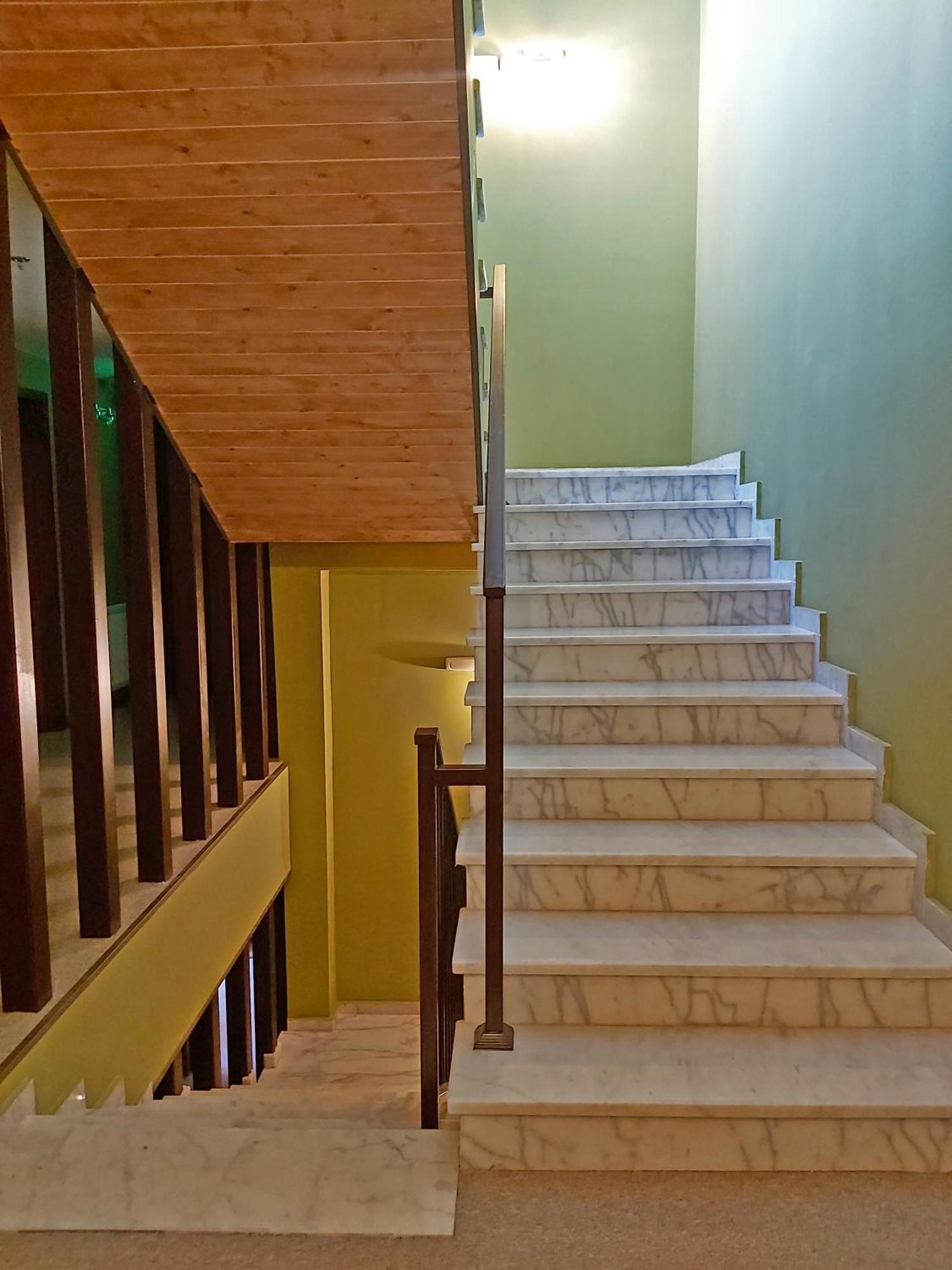 Green Inn Hotel Tbilisi Esterno foto